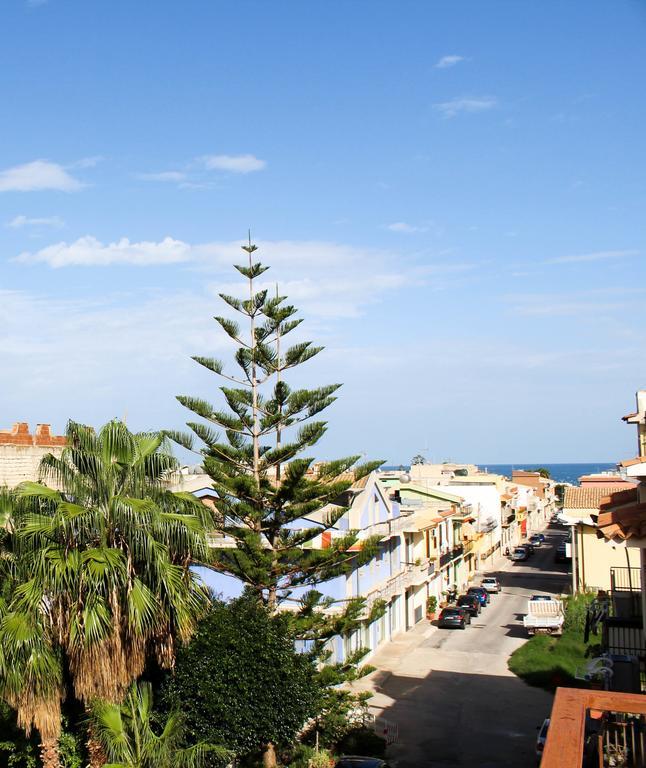 Casa Vacanze ad Avola da Ugo Villa Esterno foto